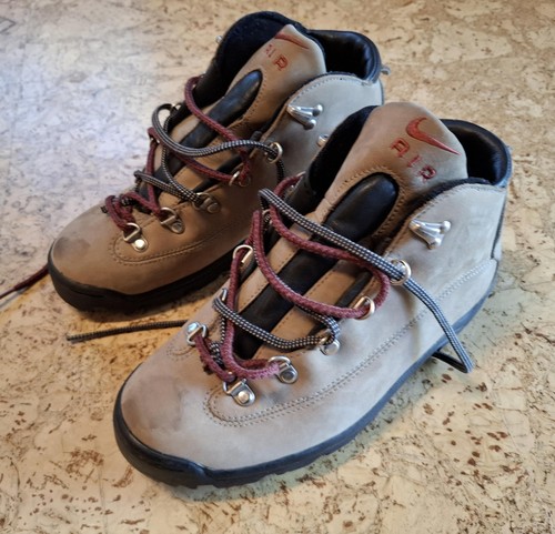 Nike sehr schöne boots - sehr,
